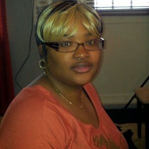 Meet your Posher, Nadine